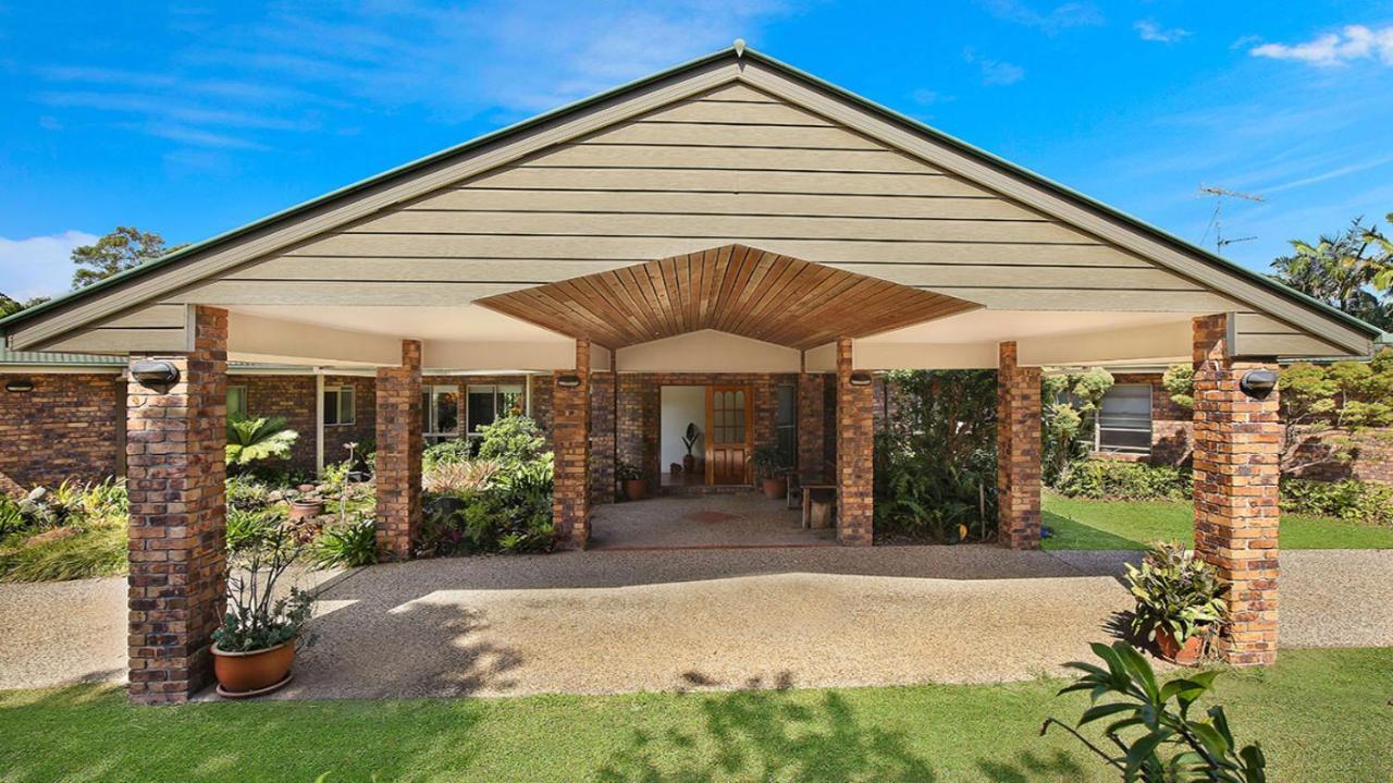 River Gum Luxury Bed And Breakfast Diddillibah Exterior photo